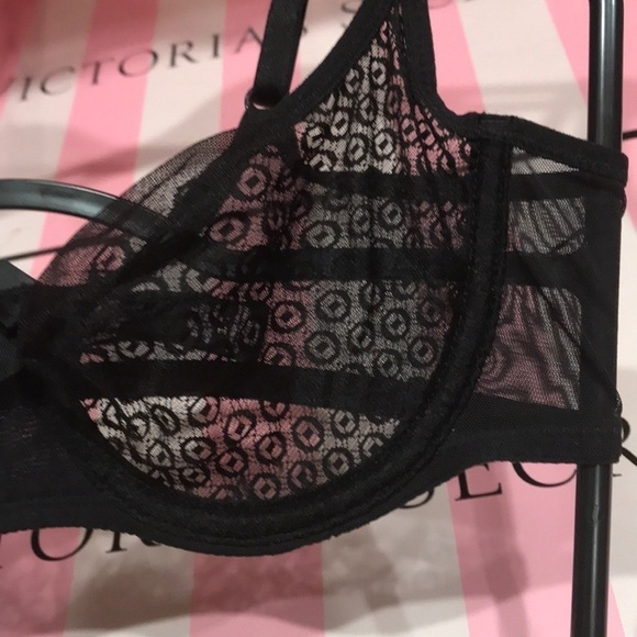 π₯ON SALEπ₯2/$33π₯ π Victoria Secret Unlined Balconnet Bra - Picture 5 of 7